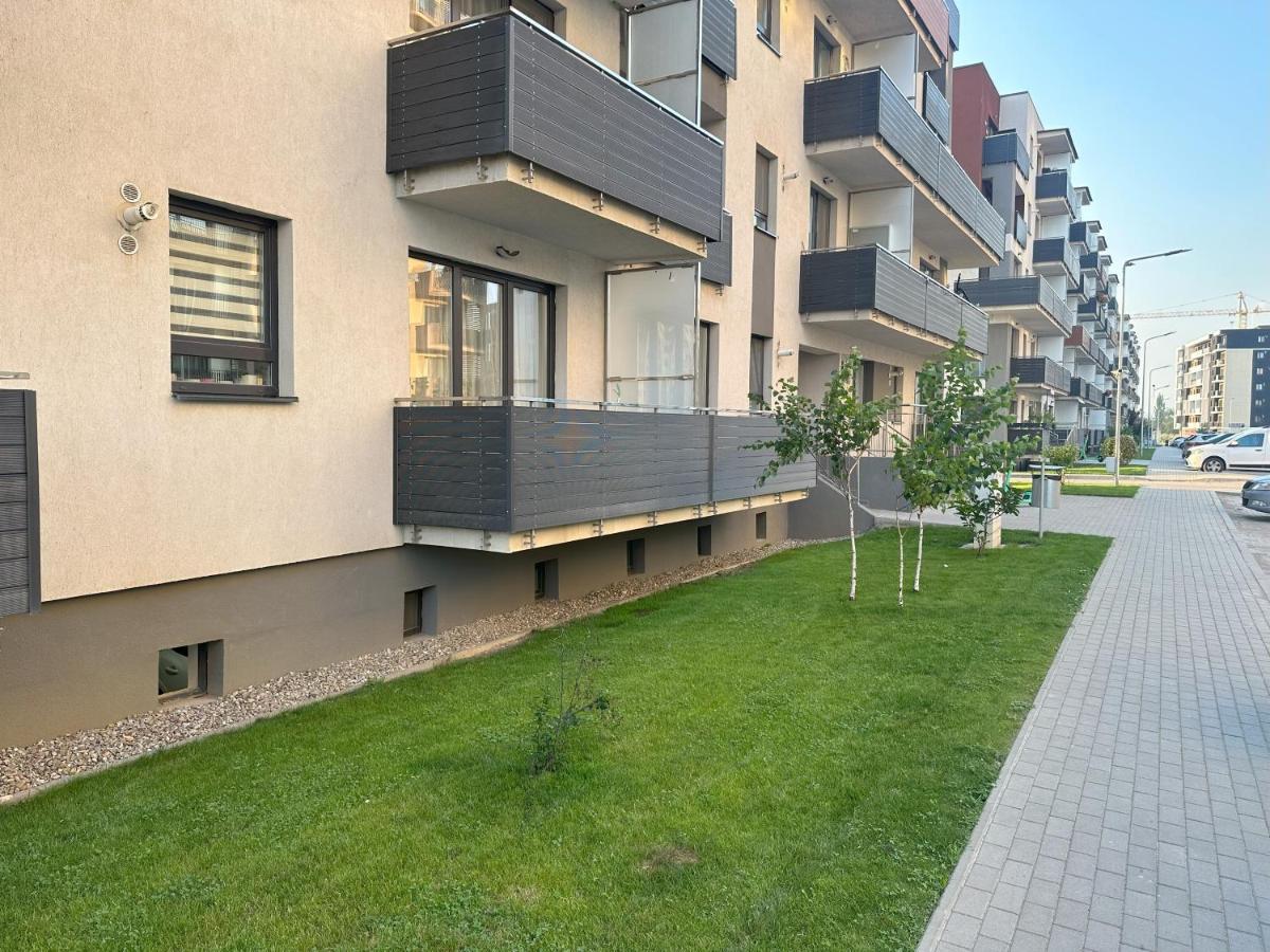 Elisio - Bricks Apartment Брашов Екстер'єр фото